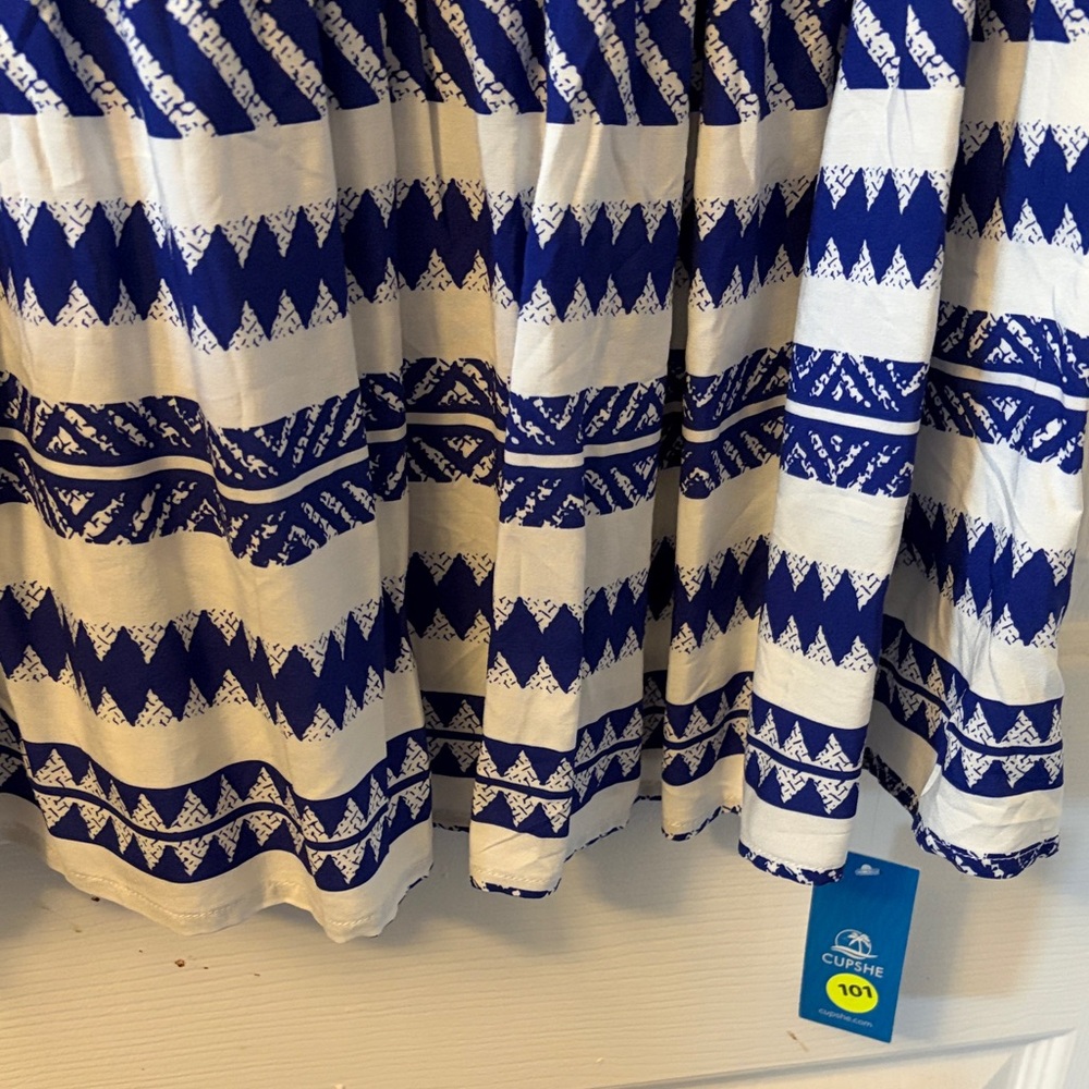 Cupshe Blue and White Geometric Midi Dress - Picture 6 of 8